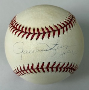 lot 32 image: Rollie Fingers Autographed Baseball Inscribed HOF 92 Rawlings OALB budig Ball