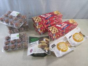 (FRZ) Assorted Frozen - Mini Cupcak...