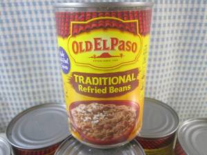 (B-2) 12 Cans of Old El Paso Tradit...
