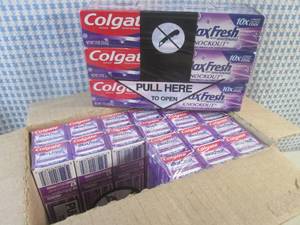 (BSB) 24 Travel Size Colgate Max Fr...