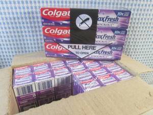 (BSB) 24 Travel Size Colgate Max Fr...