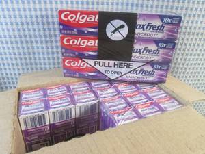 (BSB) 24 Travel Size Colgate Max Fr...