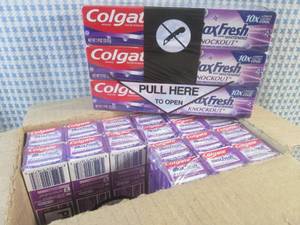 (BSB) 24 Travel Size Colgate Max Fr...