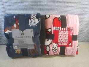 (A-1) 2 New Throw Blankets...