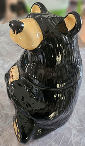 lot 35 image: Bear Country Cookie Jar
