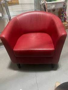 lot 37 image: Excellent Red Side Chair Perfect Condition