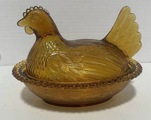 lot 1 image: 7 Amber Hen on Nest