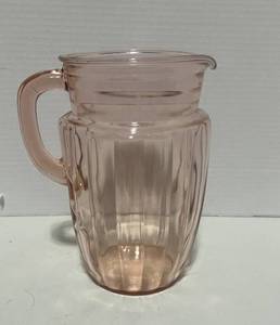 lot 45 image: Beautiful Pink Depression Pitcher