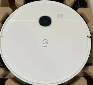 Yeedi Robot Vacuum and Mop White $299.99 Retail - Brand New
