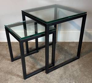 U - Two Stylish Metal Nesting Tables with Glass Tops