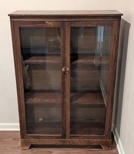LL - Vintage Wood & Glass Display Cabinet