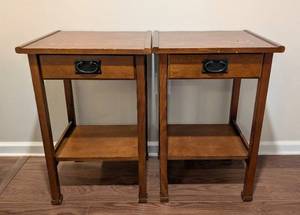 LL - Pair of Wood Side Tables with Drawers