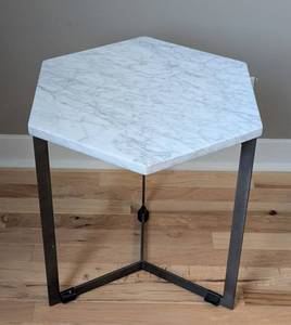 UL - West Elm 837232 Marble Hexagon Side Table