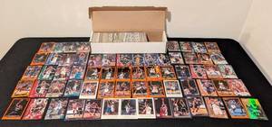 K - Topps Basketball Cards - 350 Card Collection