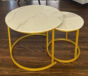 LR - Round Faux Marble Nesting Accent Tables