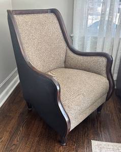 LR - Accent Chair - Beige Textured and Leather Upholstery