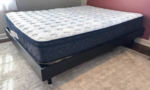 BR1 - Queen Platform Bed Frame