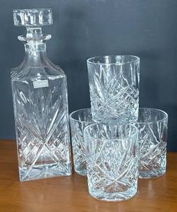 LR - Godinger Dublin Collection Crystal Decanter with 4 Lowball Glasses