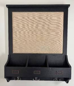 E - Wall Mount Organizer