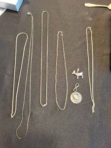 Sterling Silver Chains & Pendants (Lot of 7)