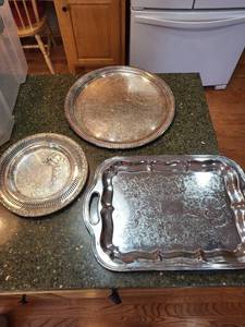 Silver-Plated Serving Tray & Charger Plates - 3-Piece Set