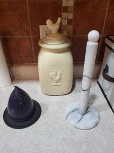 Rooster-Embossed Cream Ceramic Canister with Lid - Kitchen Storage Jar