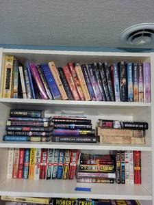 Thriller Paperback Collection - Lee Child, Baldacci, Eckert & More