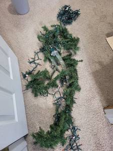 NOMA Mini Lights 100-Count Clear - Green Wire - 23.91 ft IndoorOutdoor - Garland Bundle Included