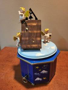 THORENS Ave Maria Movement Music Box - Made in Switzerland