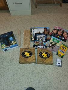 Guinness World Records 2014 Gamers Edition & Dowdle Puzzles (2 Boxes) & Crayola Colored Pencils