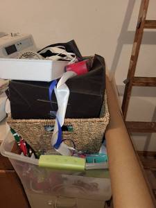 Gift Wrapping & Craft Supplies - Ribbons, Gift Bags, Tissue Paper & Decor