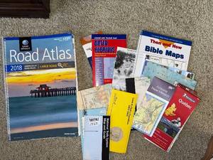 Rand McNally Road Atlas 2018 Large Scale - Assorted Travel Maps & Bible Guides