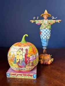 Jim Shore Heartwood Creek Count Your Blessings Pumpkin & Scarecrow Figurine Set