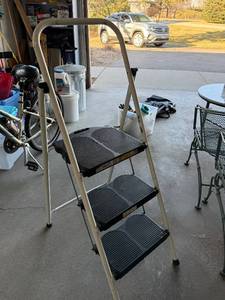 Stapleton 3-Step Folding Step Ladder - White Frame, Non-Slip Treads