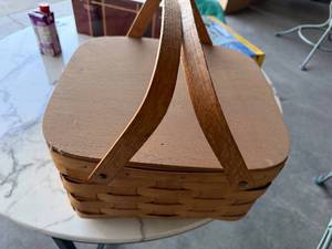 Woven Picnic Basket with Aluminum Tray - Wood Handles, Hinged Lid