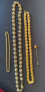 Vintage Gold Tone Jewelry Lot 2 Necklaces Chain Bracelet Stick Pin