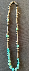 Vintage Southwestern Style Turquoise Bead Necklace 29g 17in