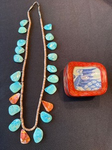 Vintage Necklace & Red Lacquer Style Trinket Box Mixed Decor Lot