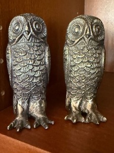 Vintage Owl Figural Salt Pepper Shaker Set Silver Tone Metal