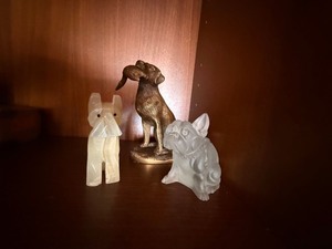 3 Pc Dog Figurine Lot Brass Retriever Frosted Glass Stone Scotty