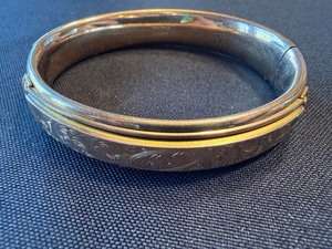 Antique Engraved Hinged Bangle Bracelet Monogrammed Gold (not tested)38g