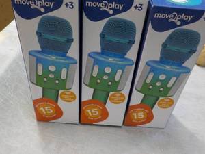 lot 20 image: 3 Move 2 Play Wireless Mic and Spea...