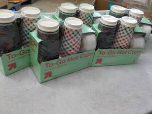 lot 33 image: Set of 5 To-Go Hot Cups - 8 Cups an...