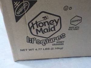lot 124 image: Case of Honey Maid 72 Pouches...