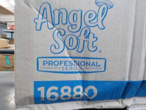lot 167 image: 80 Rolls 2 Ply Angel Soft White Toi...