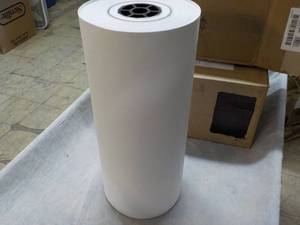 lot 168 image: 18 x 1000 ft 1 roll White Packing p...