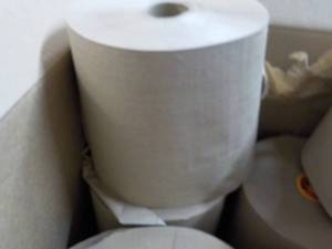 lot 186 image: 6 Brown 8 Rolls Paper Towels...