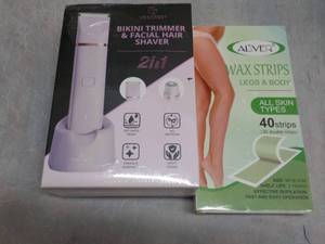 lot 256 image: Bikini Trimmer and Facial Hair Shav...