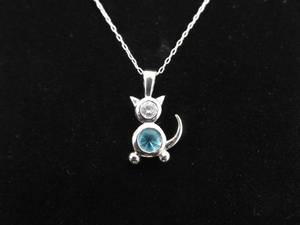 .925 Sterling Silver Topaz Cat Pendant Necklace