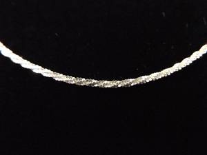 .925 Sterling Silver Thicker Styled Chain Necklace